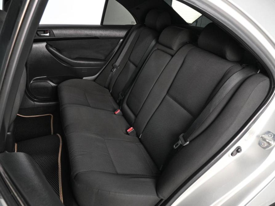 Toyota Avensis II Рестайлинг Ростов-на-Дону  - изображение 9