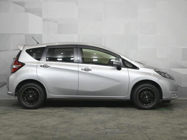 Nissan Note II Рестайлинг с пробегом 2018 года, цена 950 000 рублей, 130006 км, хэтчбек, Автокод Объявления
