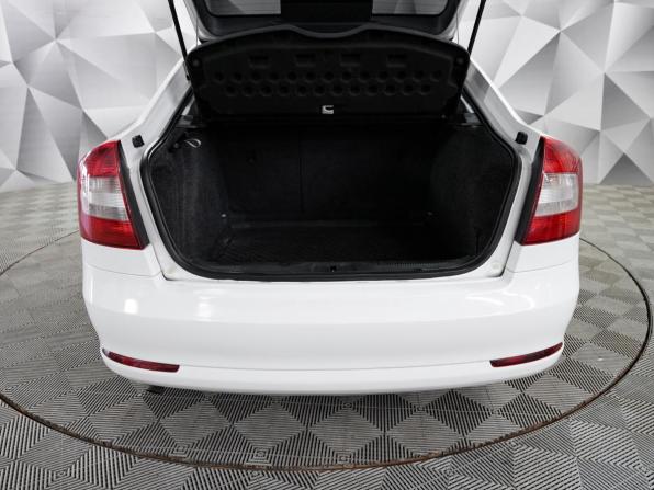 Skoda Octavia II (A5) Рестайлинг с пробегом 2012 года, цена 780 000 рублей, 161300 км, лифтбек, Автокод Объявления
