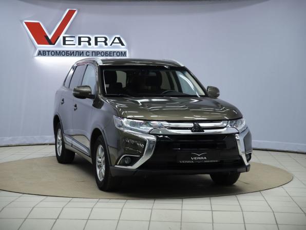 Mitsubishi Outlander III Рестайлинг 3 с пробегом 2018 года, цена 1 990 000 рублей, 131594 км, внедорожник, Автокод Объявления