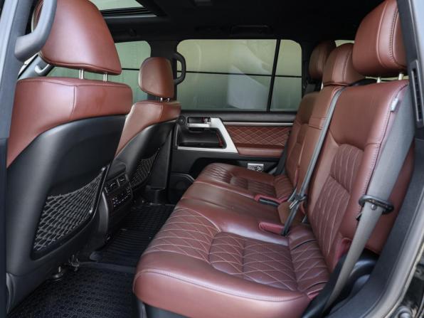 Toyota Land Cruiser 200 Series Рестайлинг 2 с пробегом 2018 года, цена 6 899 000 рублей, 147829 км, внедорожник, Автокод Объявления