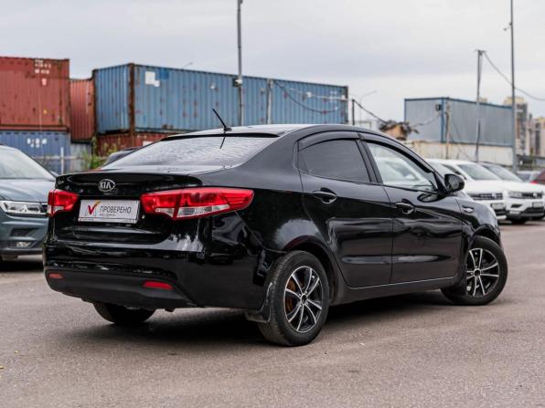 Kia Rio III Рестайлинг с пробегом 2016 года, цена 775 000 рублей, 258093 км, седан, Автокод Объявления