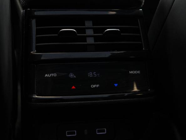 Geely Monjaro I с пробегом 2023 года, цена 3 210 000 рублей, 28000 км, внедорожник, Автокод Объявления