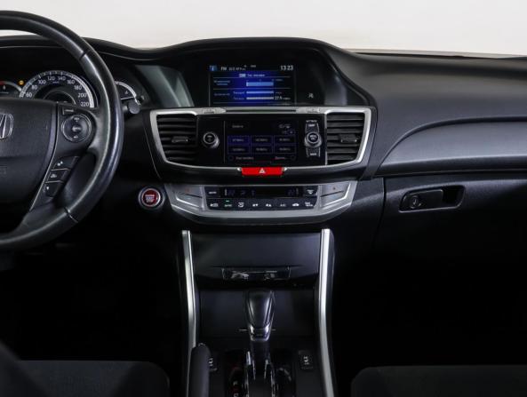 Honda Accord IX с пробегом 2013 года, цена 1 749 000 рублей, 129167 км, седан, Автокод Объявления