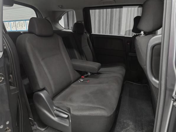 Honda Freed I с пробегом 2011 года, цена 899 000 рублей, 176000 км, компактвэн, Автокод Объявления