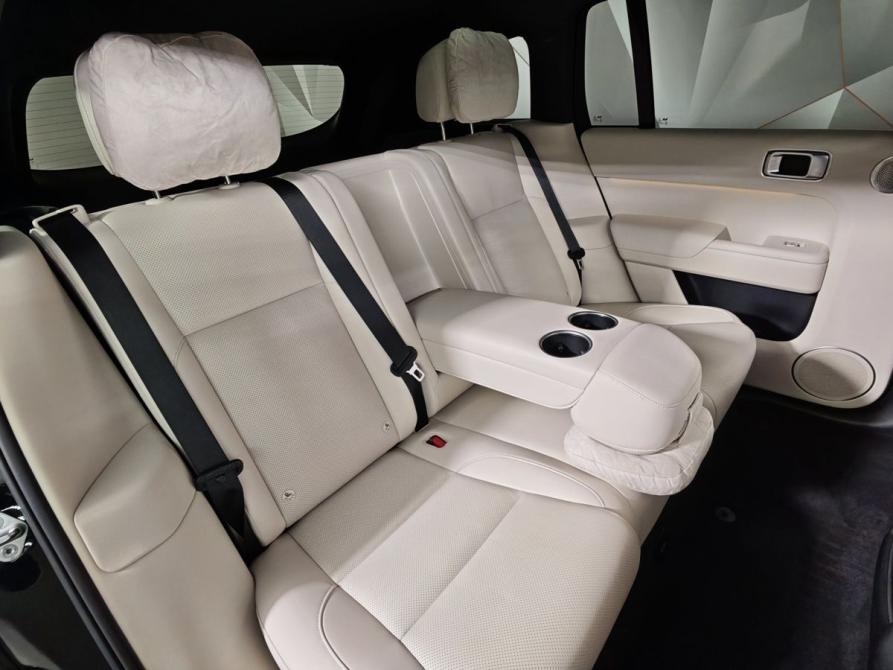 Li Auto (Lixiang) L7 I Рестайлинг Москва  - изображение 17