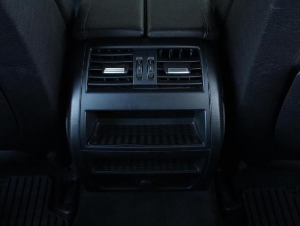 BMW 5 серии VI (F10/F11/F07) с пробегом 2012 года, цена 1 469 000 рублей, 204437 км, седан, Автокод Объявления