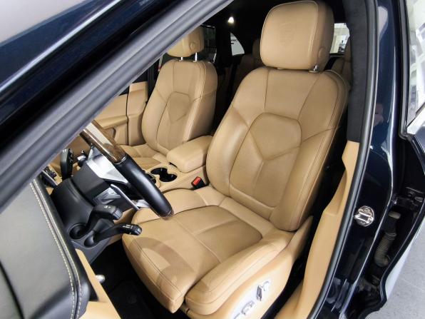 Porsche Macan I с пробегом 2016 года, цена 4 190 000 рублей, 40430 км, внедорожник, Автокод Объявления