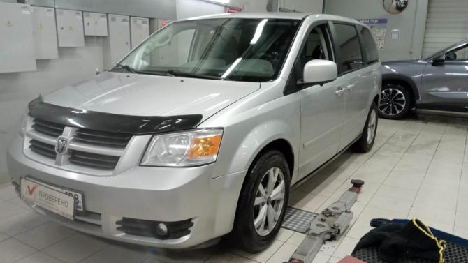Dodge Caravan V с пробегом 2008 года, цена 899 000 рублей, 169482 км, минивэн, Автокод Объявления