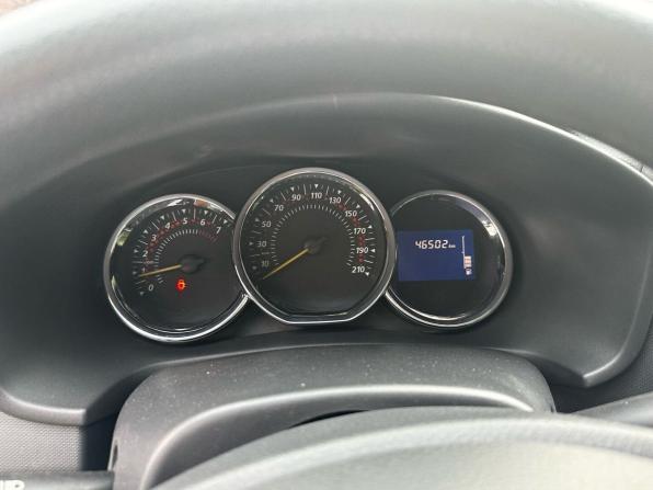 Renault Sandero II с пробегом 2015 года, цена 947 000 рублей, 46000 км, хэтчбек, Автокод Объявления