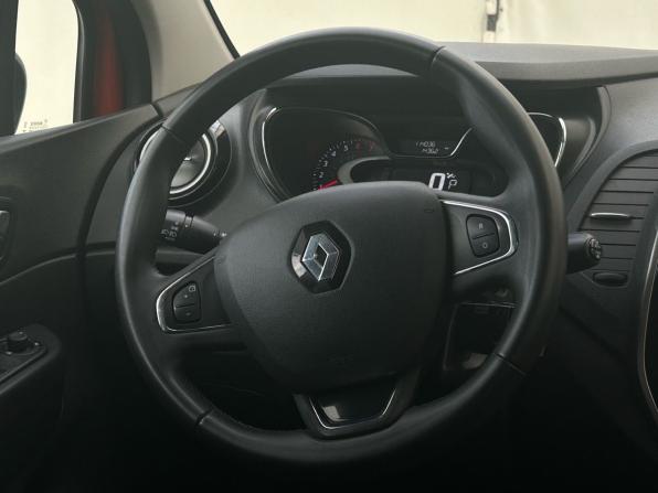 Renault Kaptur I с пробегом 2017 года, цена 1 595 000 рублей, 114030 км, внедорожник, Автокод Объявления