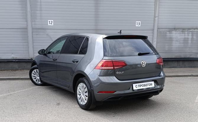Volkswagen Golf VII Рестайлинг с пробегом 2018 года, цена 1 799 000 рублей, 122131 км, хэтчбек, Автокод Объявления