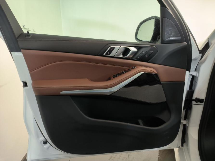 BMW X5 IV (G05/G18) Рестайлинг Москва  - изображение 23