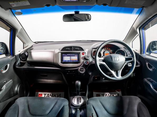 Honda Fit II с пробегом 2011 года, цена 850 000 рублей, 138676 км, хэтчбек, Автокод Объявления