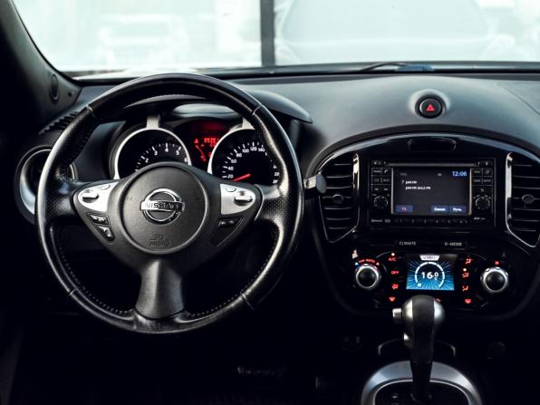 Nissan Juke I с пробегом 2011 года, цена 1 120 000 рублей, 89378 км, внедорожник, Автокод Объявления