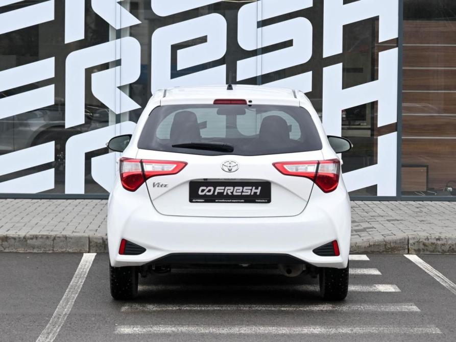 Toyota Vitz III (XP130) Рестайлинг 2 Волгоград  - изображение 4