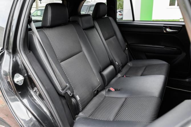 Toyota Corolla XI (E160 E170 E180) Рестайлинг 1 с пробегом 2016 года, цена 1 509 000 рублей, 108052 км, универсал, Автокод Объявления