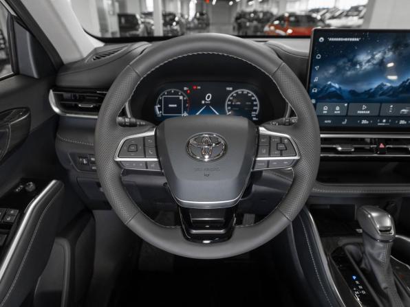 Toyota Highlander IV (XU70) с пробегом 2026 года, цена 5 240 000 рублей, 13 км, внедорожник, Автокод Объявления