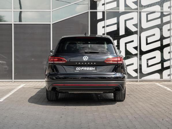 Volkswagen Touareg III с пробегом 2018 года, цена 4 160 000 рублей, 129288 км, внедорожник, Автокод Объявления