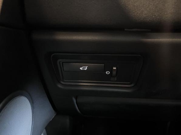Land Rover Range Rover Evoque I с пробегом 2013 года, цена 1 990 000 рублей, 129394 км, внедорожник, Автокод Объявления