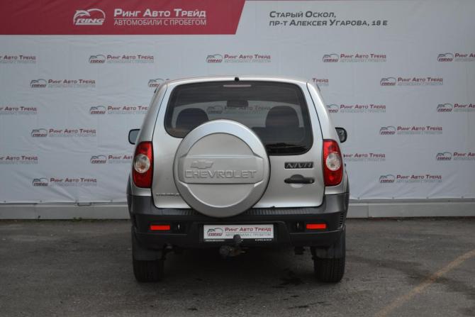 Chevrolet Niva I Рестайлинг с пробегом 2010 года, цена 420 000 рублей, 196000 км, внедорожник, Автокод Объявления