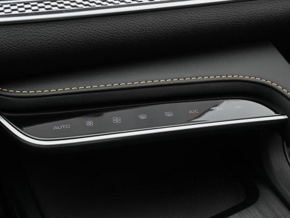 FAW Bestune B70 I Рестайлинг с пробегом 2024 года, цена 2 599 000 рублей, 54 км, лифтбек, Автокод Объявления