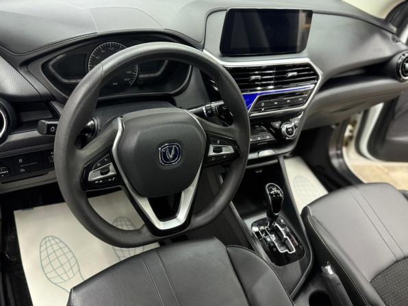 Changan Alsvin с пробегом 2023 года, цена 870 000 рублей, 80860 км, седан, Автокод Объявления