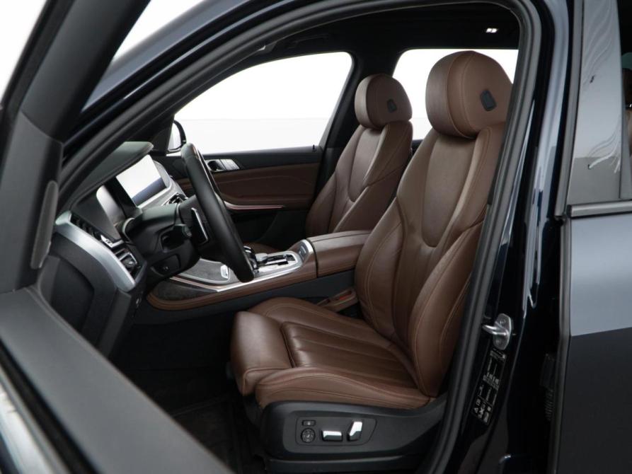 BMW X7 I (G07) Москва  - изображение 11