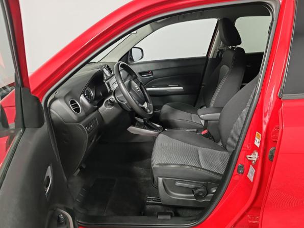 Suzuki Vitara II Рестайлинг с пробегом 2019 года, цена 1 775 000 рублей, 66089 км, внедорожник, Автокод Объявления