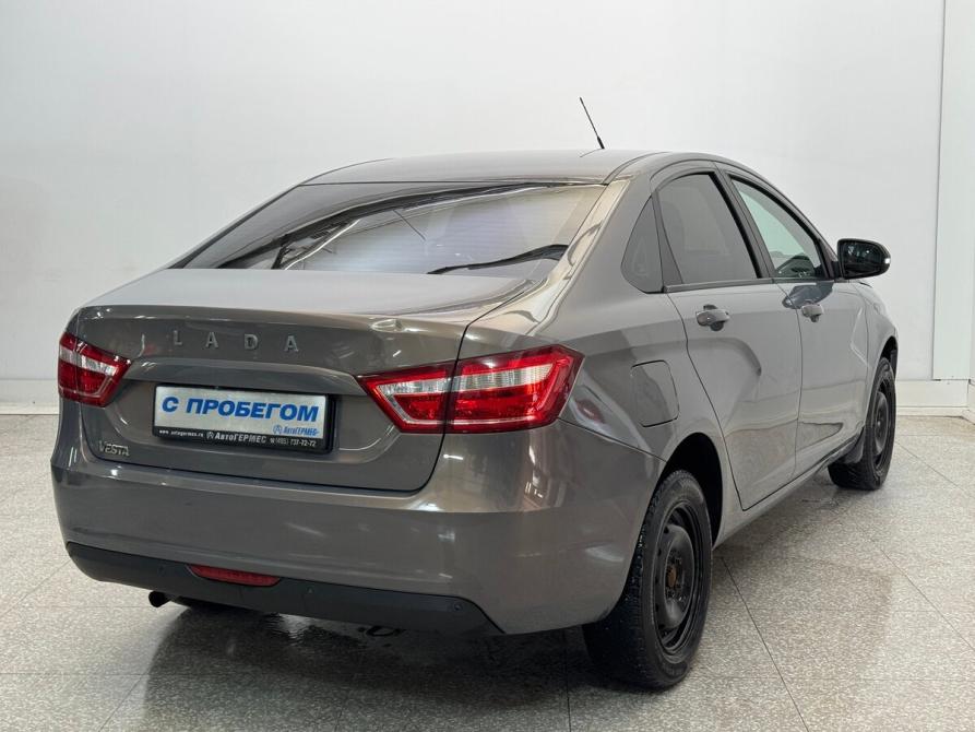 Lada (ВАЗ) Vesta I Москва  - изображение 4