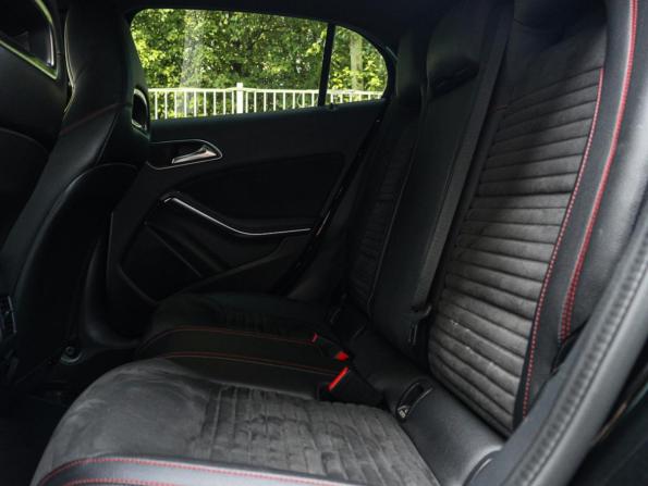 Mercedes-Benz GLA I (X156) Рестайлинг с пробегом 2017 года, цена 2 290 000 рублей, 103676 км, внедорожник, Автокод Объявления