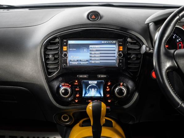 Nissan Juke I Рестайлинг с пробегом 2015 года, цена 1 100 000 рублей, 139311 км, внедорожник, Автокод Объявления