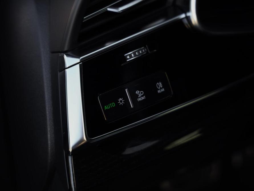 Audi Q8 I (4M) Санкт-Петербург  - изображение 22