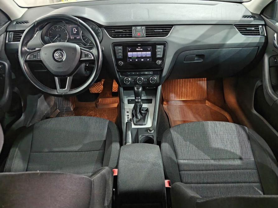 Skoda Octavia III (A7) Москва  - изображение 9