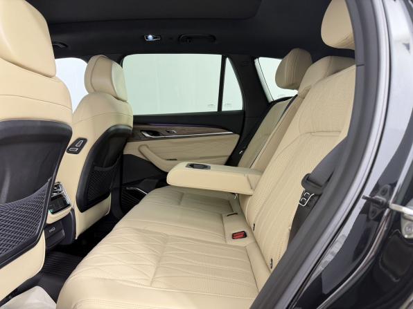 Geely Monjaro I с пробегом 2025 года, цена 4 550 000 рублей, 353 км, внедорожник, Автокод Объявления