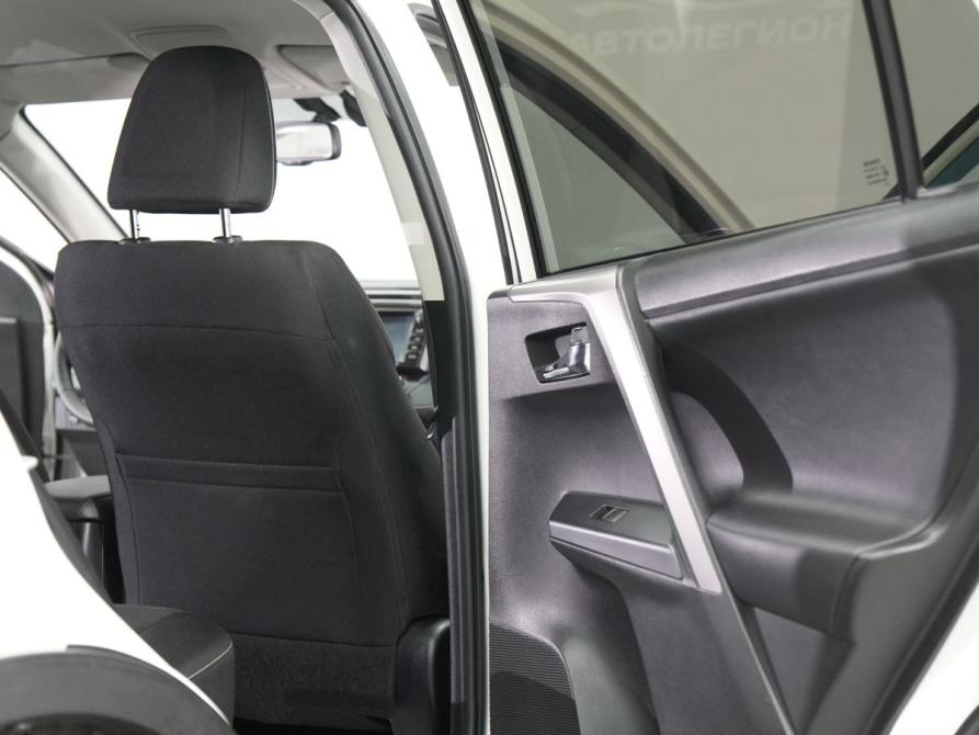 Toyota RAV4 IV (XA40) Рестайлинг Новосибирск  - изображение 9