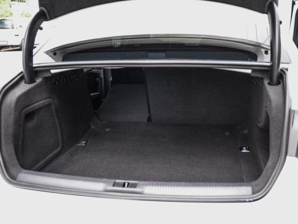 Audi A4 IV (B8) Рестайлинг с пробегом 2014 года, цена 1 549 000 рублей, 118397 км, седан, Автокод Объявления