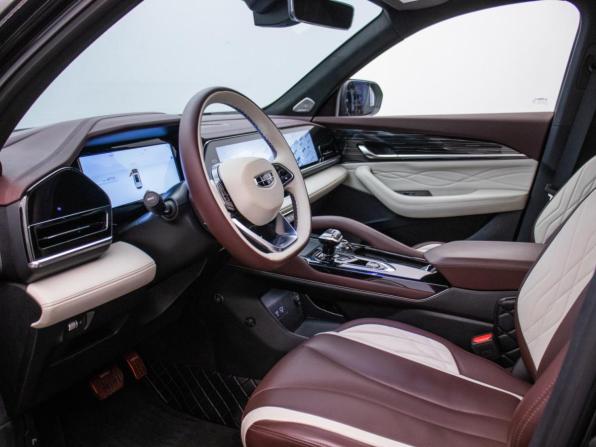 Geely Monjaro I с пробегом 2022 года, цена 2 945 000 рублей, 40714 км, внедорожник, Автокод Объявления