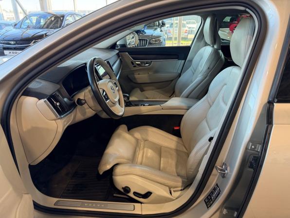 Volvo V90 Cross Country I с пробегом 2017 года, цена 2 795 000 рублей, 113237 км, универсал, Автокод Объявления