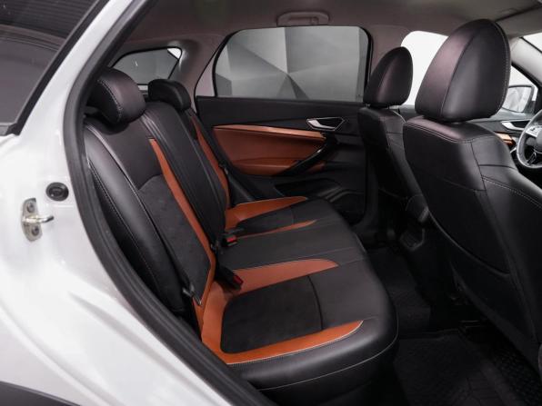 Lada (ВАЗ) Vesta I Рестайлинг (NG) с пробегом 2024 года, цена 1 347 000 рублей, 87000 км, универсал, Автокод Объявления