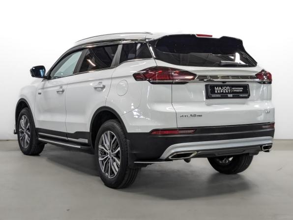 Geely Atlas Pro с пробегом 2022 года, цена 1 925 000 рублей, 55649 км, внедорожник, Автокод Объявления
