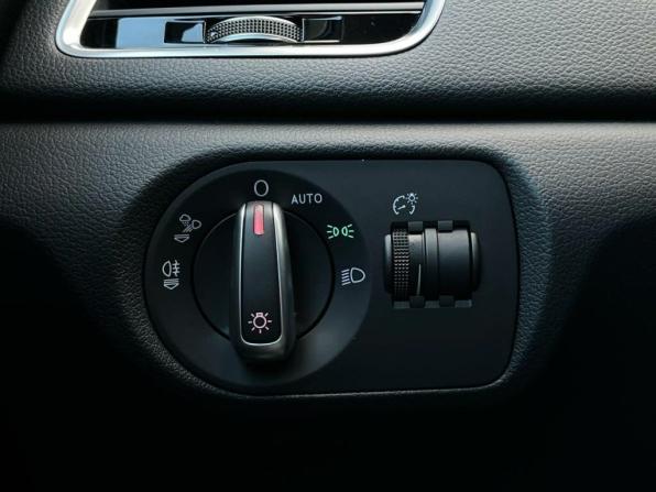 Audi Q3 I (8U) Рестайлинг с пробегом 2016 года, цена 2 508 800 рублей, 61518 км, внедорожник, Автокод Объявления