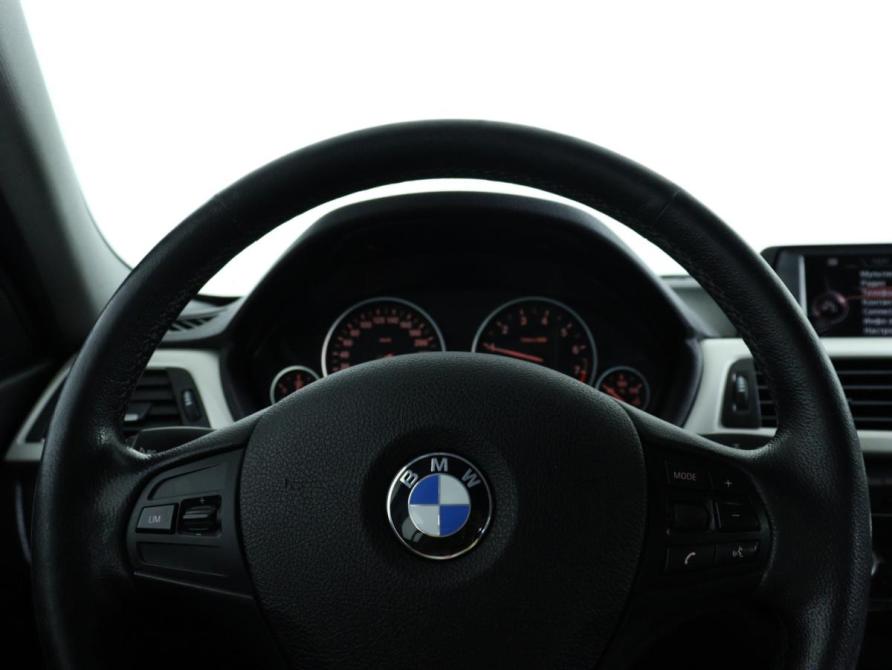 BMW 3 серии VI (F3x) Рестайлинг Санкт-Петербург  - изображение 17