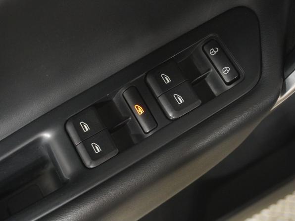 Geely Atlas I с пробегом 2018 года, цена 1 468 000 рублей, 66190 км, внедорожник, Автокод Объявления