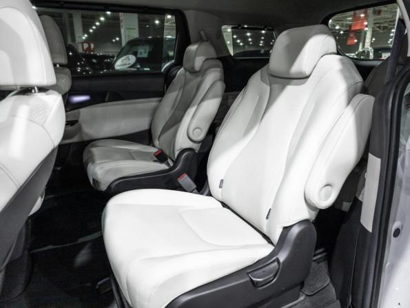 Kia Carnival IV с пробегом 2021 года, цена 4 459 455 рублей, 50000 км, минивэн, Автокод Объявления