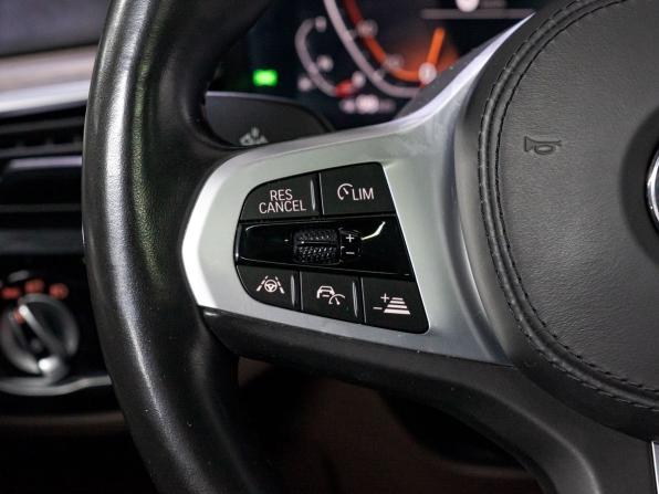 BMW 5 серии VII (G30/G31/G38) с пробегом 2020 года, цена 4 349 000 рублей, 95322 км, седан, Автокод Объявления