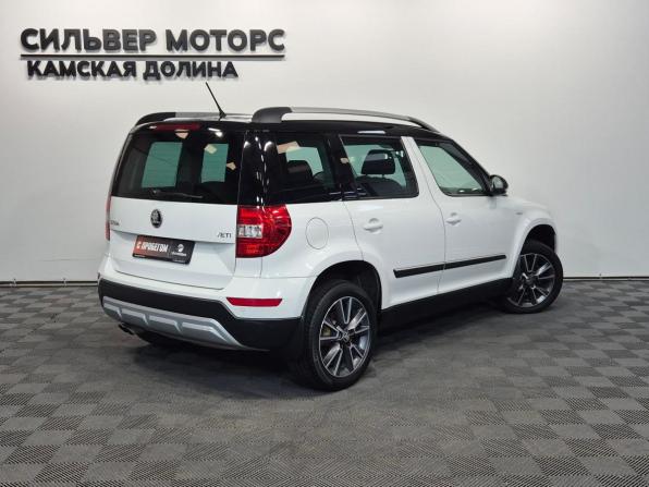 Skoda Yeti I Рестайлинг с пробегом 2016 года, цена 1 350 000 рублей, 61700 км, внедорожник, Автокод Объявления