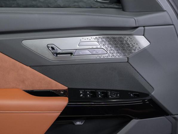 Новый BMW 7 серии VII (G70) Рестайлинг 2026 года, цена 23 990 000 рублей, седан, Автокод Объявления