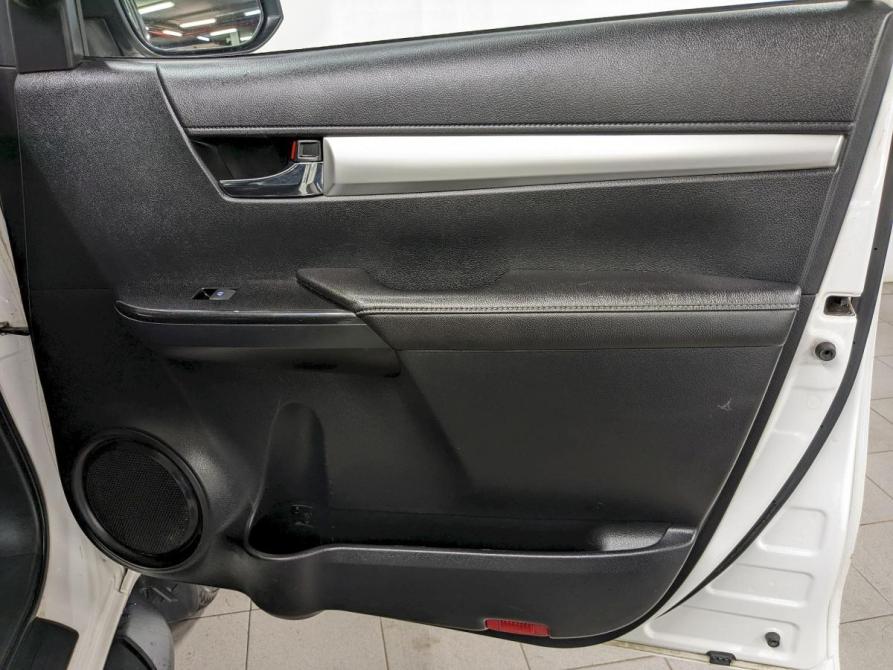 Toyota Hilux VIII Москва  - изображение 19