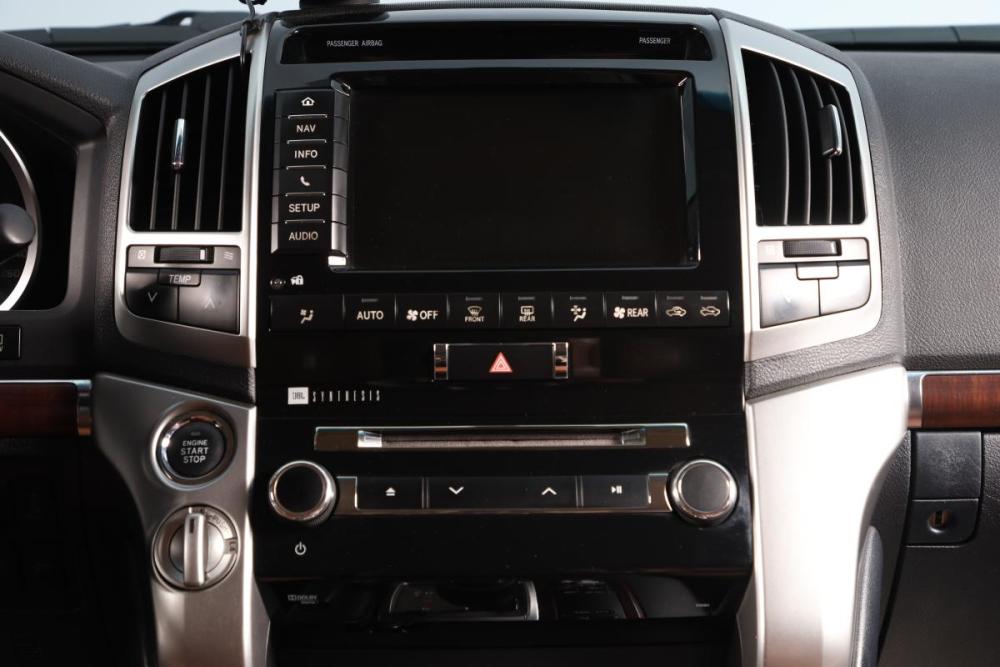 Toyota Land Cruiser 200 Series Рестайлинг 1 Новосибирск  - изображение 17